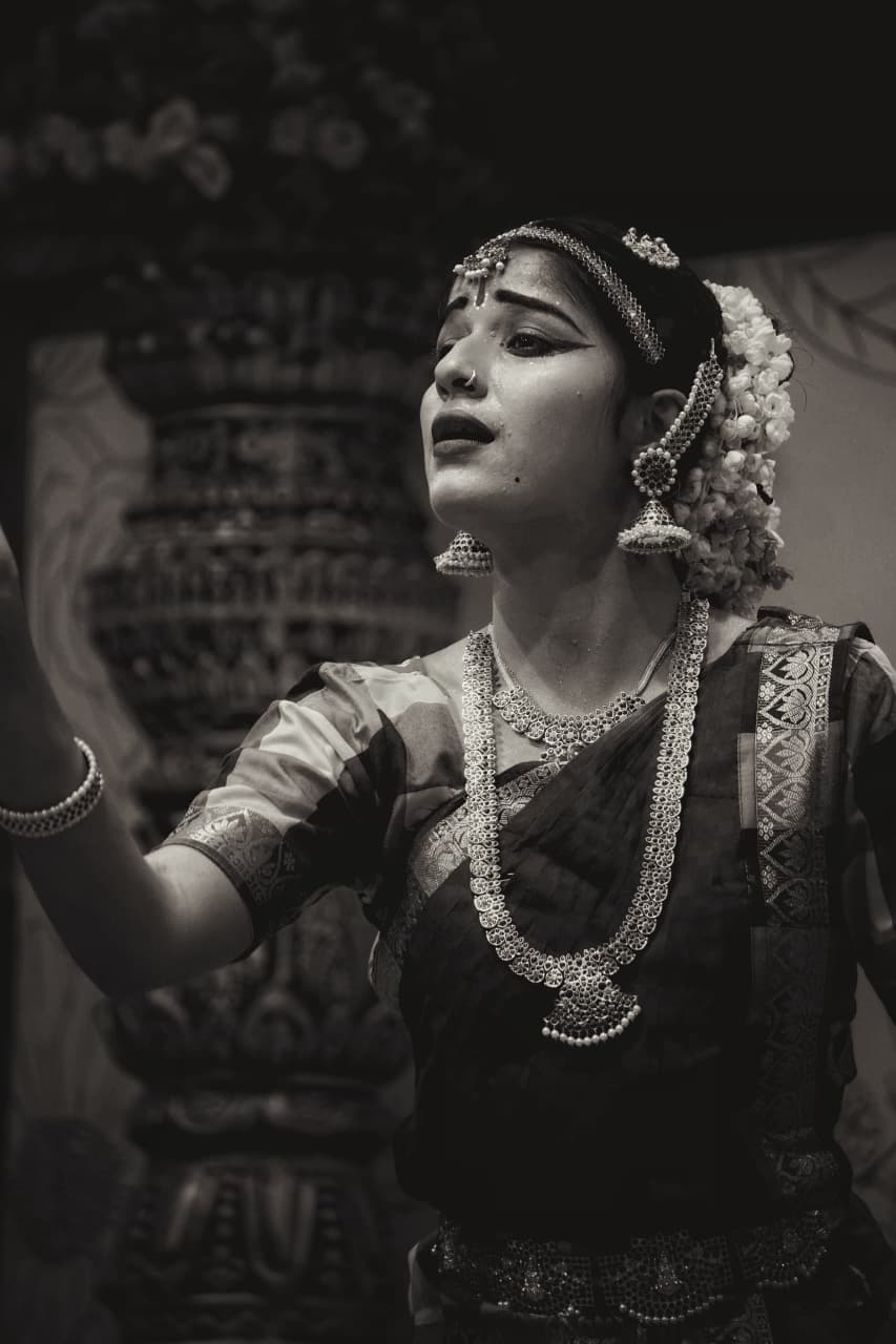 Dance performance photo