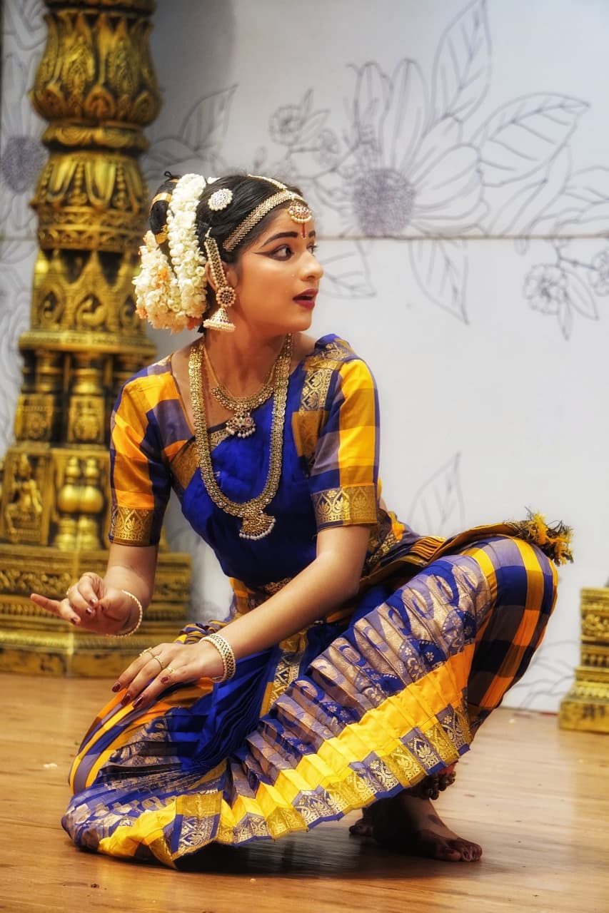 Dance performance photo