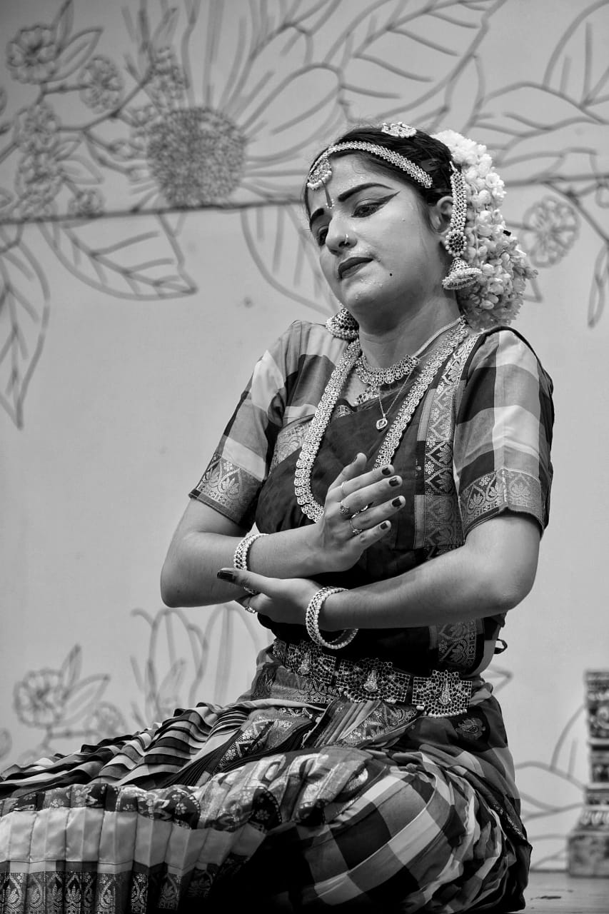 Dance performance photo