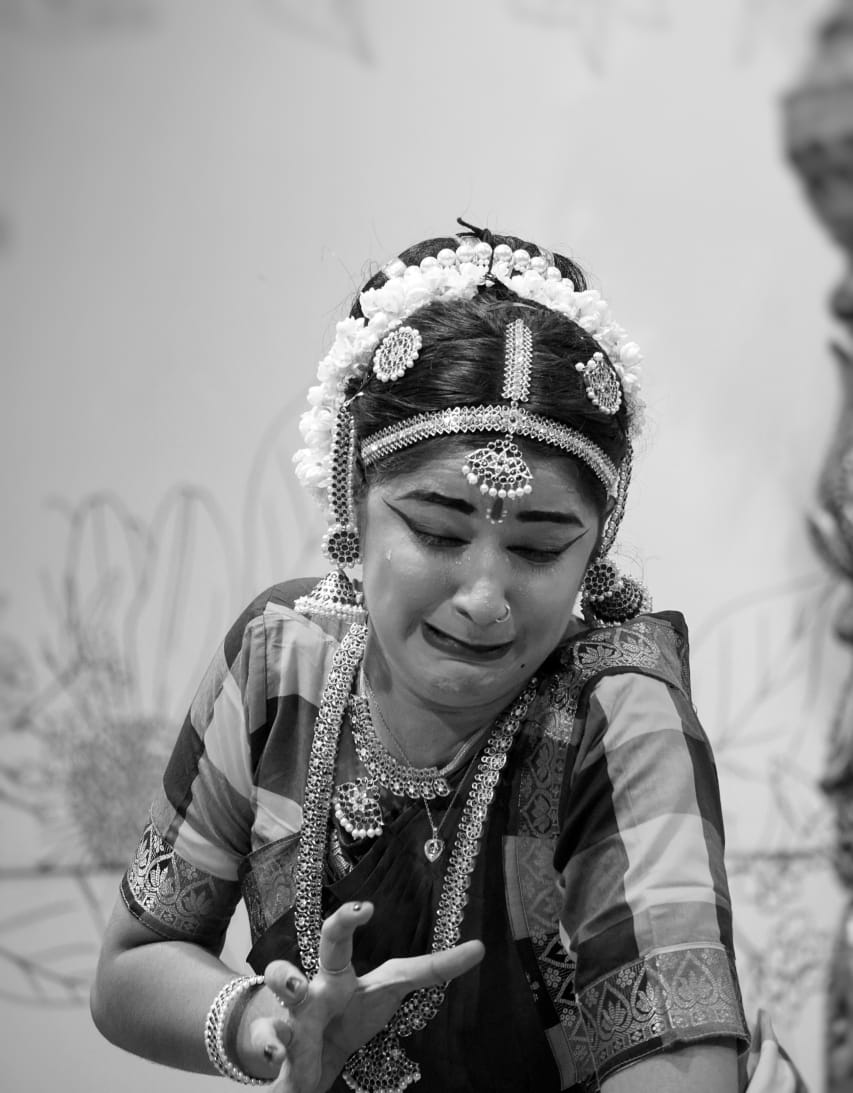 Dance performance photo