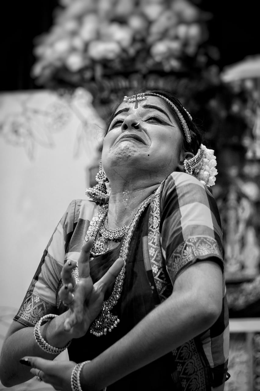 Dance performance photo