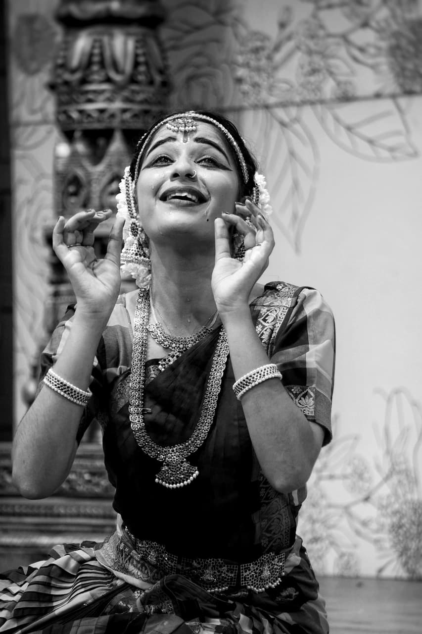 Dance performance photo